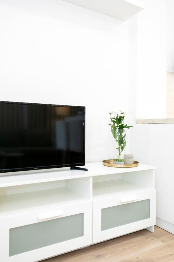 Alure Residences 2 & 24H Self Check-In, Parking In The Garage In The Apartment Building Included, New Building, Terrace, Green Location With A Forest Park With A Lake, Children'S Playground Banska Bystrica Exterior photo