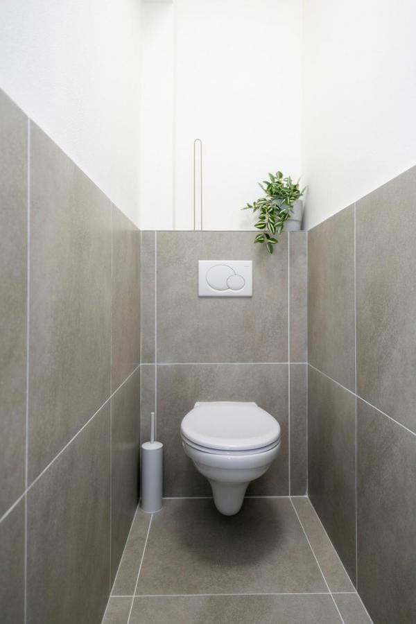 Alure Residences 2 & 24H Self Check-In, Parking In The Garage In The Apartment Building Included, New Building, Terrace, Green Location With A Forest Park With A Lake, Children'S Playground Banska Bystrica Exterior photo