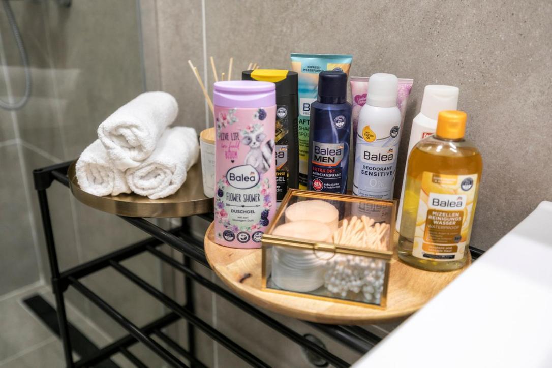 Alure Residences 2 & 24H Self Check-In, Parking In The Garage In The Apartment Building Included, New Building, Terrace, Green Location With A Forest Park With A Lake, Children'S Playground Banska Bystrica Exterior photo